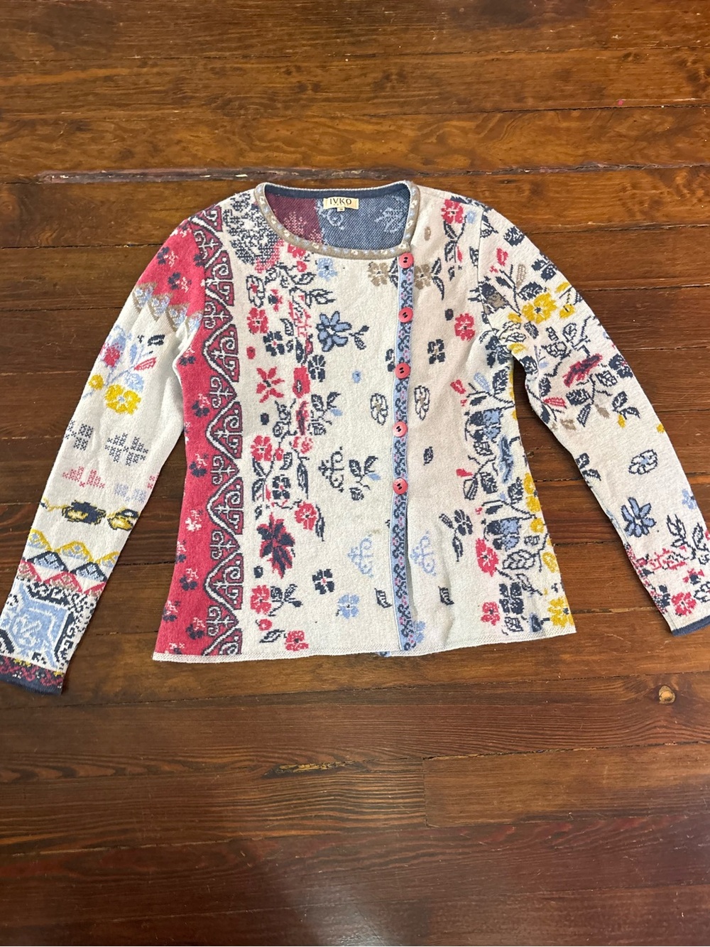 IVKO 100% wool cream blue red patterned button cardigan sweater size 38